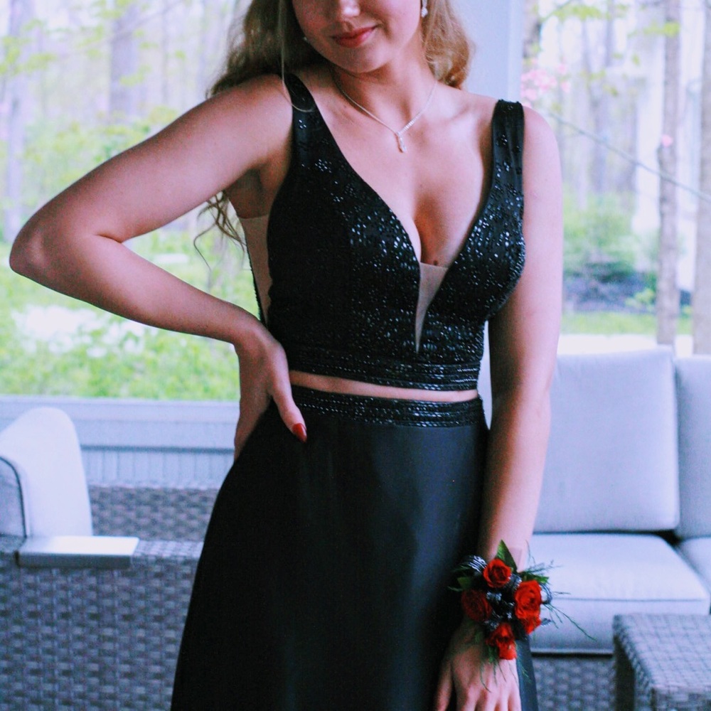 Black 2 Piece Prom Dress